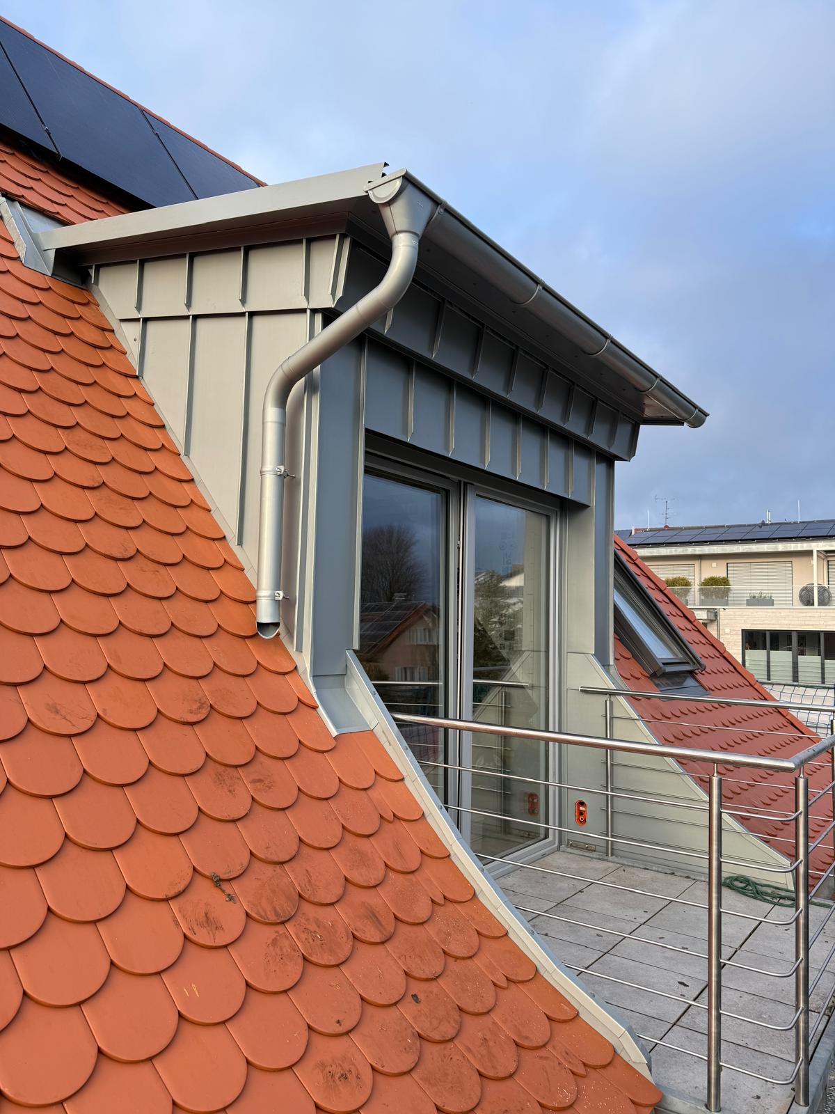 Flachdachabdichtung Gewerbe am See – Flaschnerei Wenk